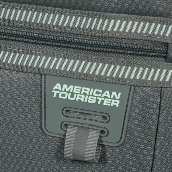 ⁦מזוודת American Tourister בגודל בינוני 69 ס"מ (25 אינץ') - הפתרון המושלם לנסיעות בינוניות! MH618002⁩ – תמונה ⁦8⁩